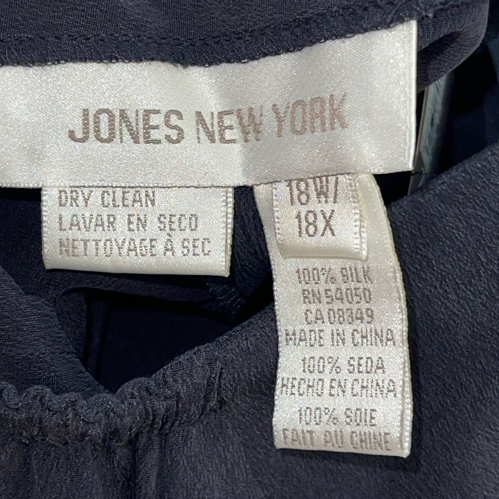 NWT Jones New York Navy Blue Silk pants. Size 18 W New - old stock - Picture 5 of 8